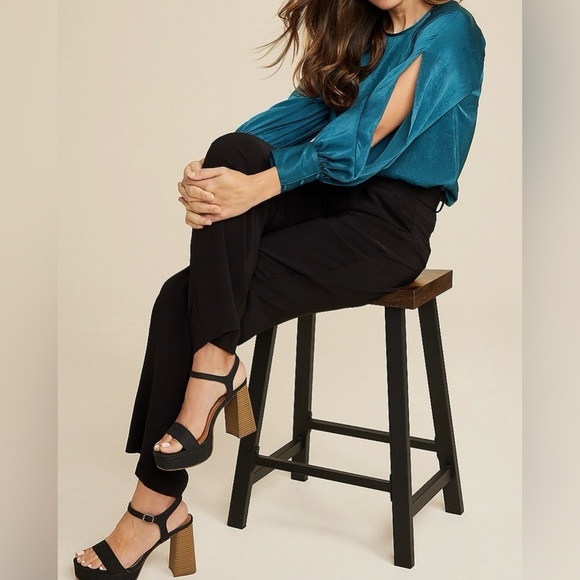 MAURICES Tidal Teal Color Fallon Satin Long Open Sleeve Blouse, Size 1X, NWT. - Picture 12 of 12